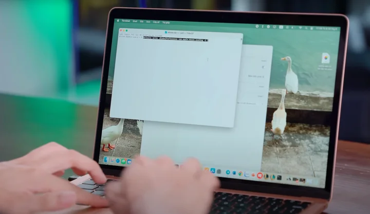 Review macbook Air M1 bản base - 8GM RAM - 18 triệu qu&aacute; rẻ đ&aacute;ng để mua