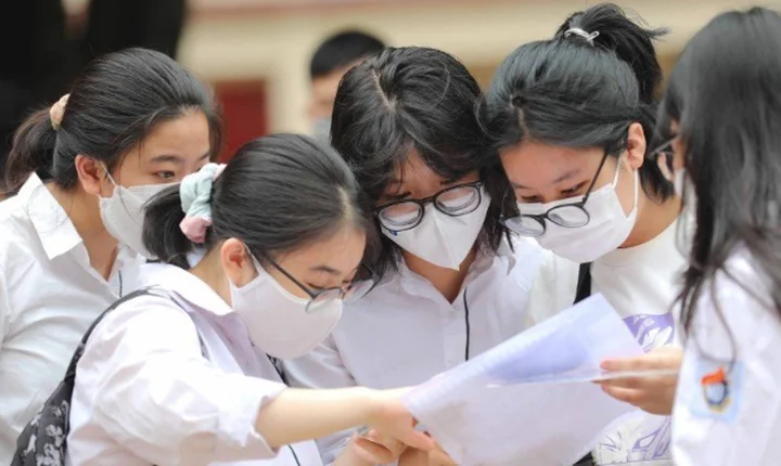 Sỹ tử tr&ecirc;n cả nước rục rịch đ&oacute;n kỳ thi tốt nghiệp THPT quốc gia năm 2024 - Lịch thi ch&iacute;nh thức