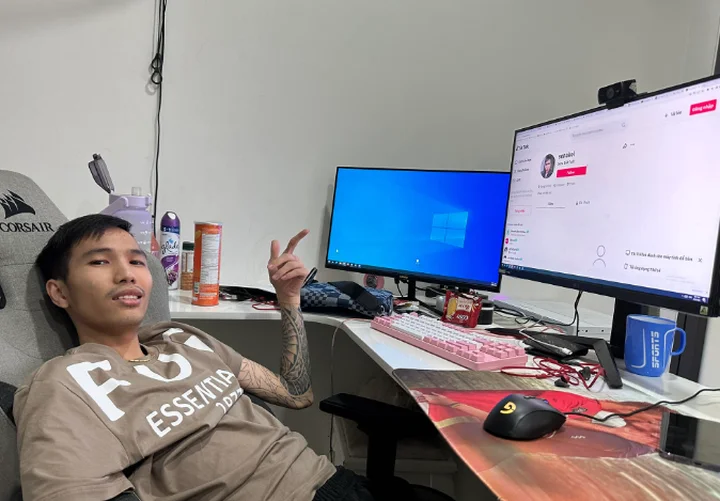 Tiểu sử t&uacute; sena - từ streamer được giới trẻ y&ecirc;u mến tới nợ nần ngập đầu