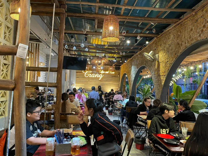 B&aacute;nh &eacute;p Trang - m&oacute;n ăn vặt độc đ&aacute;o ở Huế kh&ocirc;ng n&ecirc;n bỏ qua