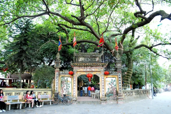 Đền Cùng - Giếng Ngọc Bắc Ninh