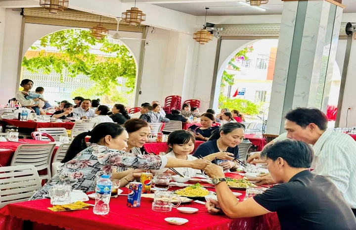 Review nh&agrave; h&agrave;ng S&aacute;u Cao nh&agrave; h&agrave;ng g&agrave; chỉ ngon nhất Quy Nhơn