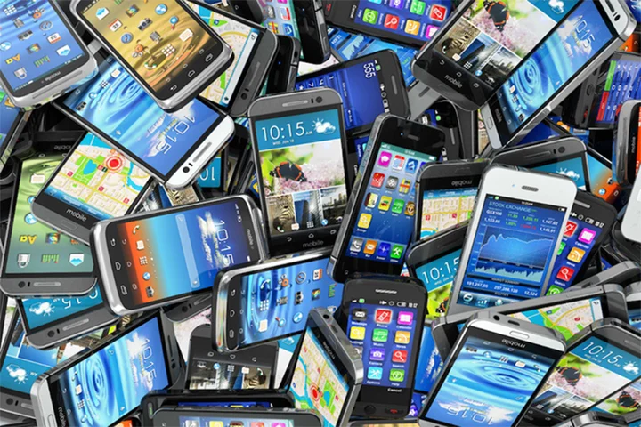 Review địa chỉ thu mua điện thoại cũ uy t&iacute;n TP HCM - Tiến Trần Mobile