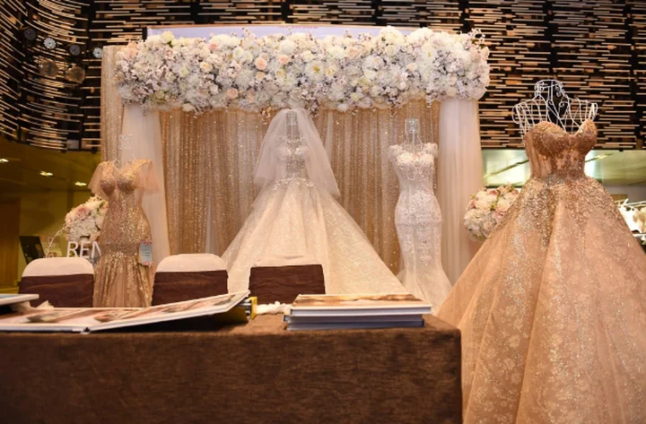 Review Ren Bridal - Studio chụp ảnh cưới uy t&iacute;n TP HCM