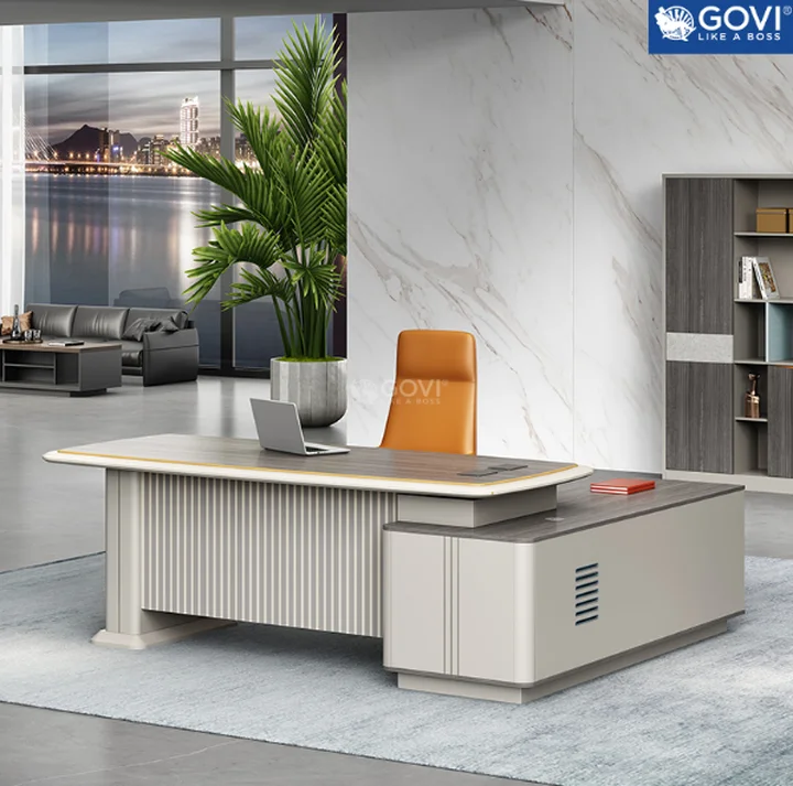 Mua b&agrave;n gi&aacute;m đốc ở đ&acirc;u hiện đại, cao cấp ở TP.HCM