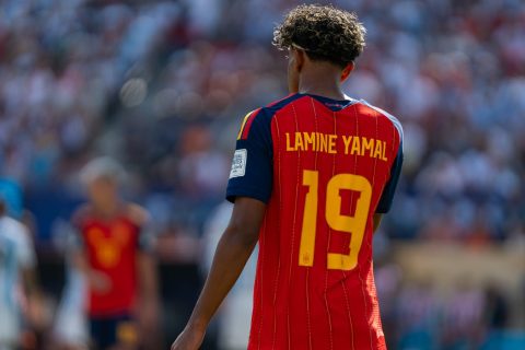 Barcelona 5-2 Rayo: Yamal Cán Mốc 50 Bàn, Raphinha Cú Đúp