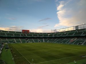 Elche 2-3 Real Sociedad: Sučić Ghi Phút 90 Khi Đội Còn 10 Người