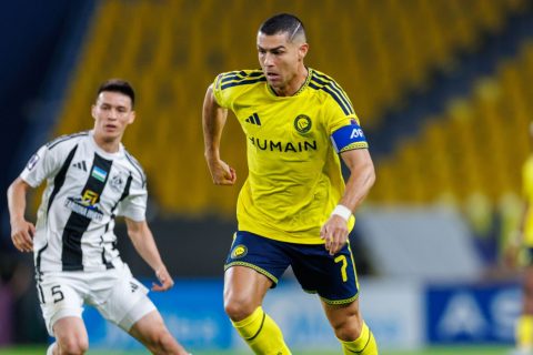 Al Nassr 3-1 Neftchi Fergana: Ronaldo Ghi Bàn Thứ 981, Trận Bị Hoãn Một Giờ