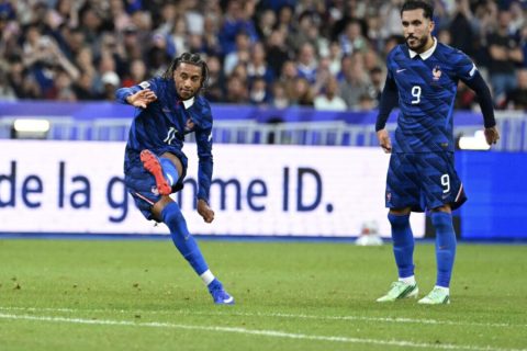 Pháp 1-1 Italy: Olise Đá Phạt, Zidane Hụt Trận Thắng Sân Nhà